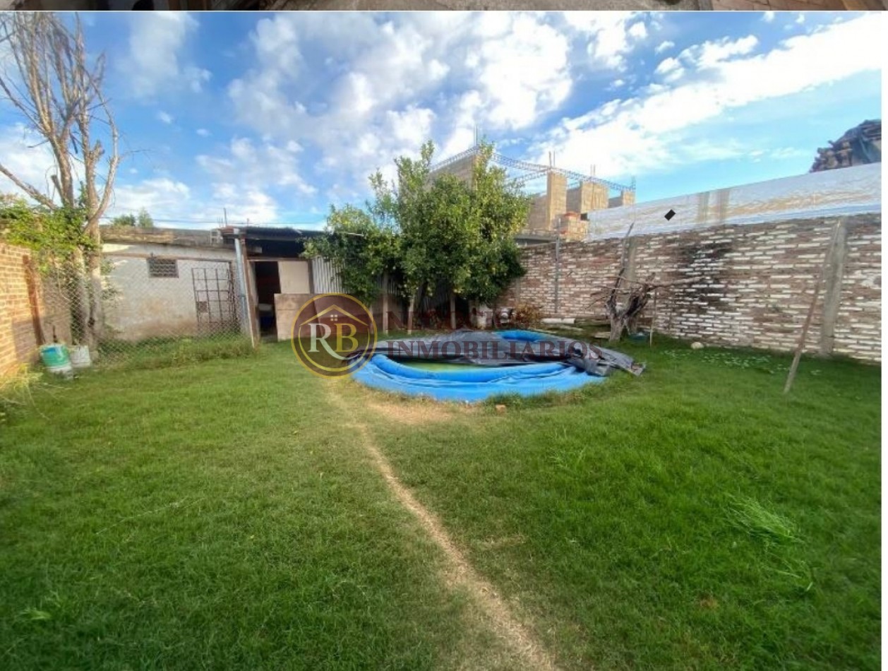 CASA EN VENTA BARRIO MANTIENZO AMPLIA , FUNCIONAL IDEAL FAMILIA